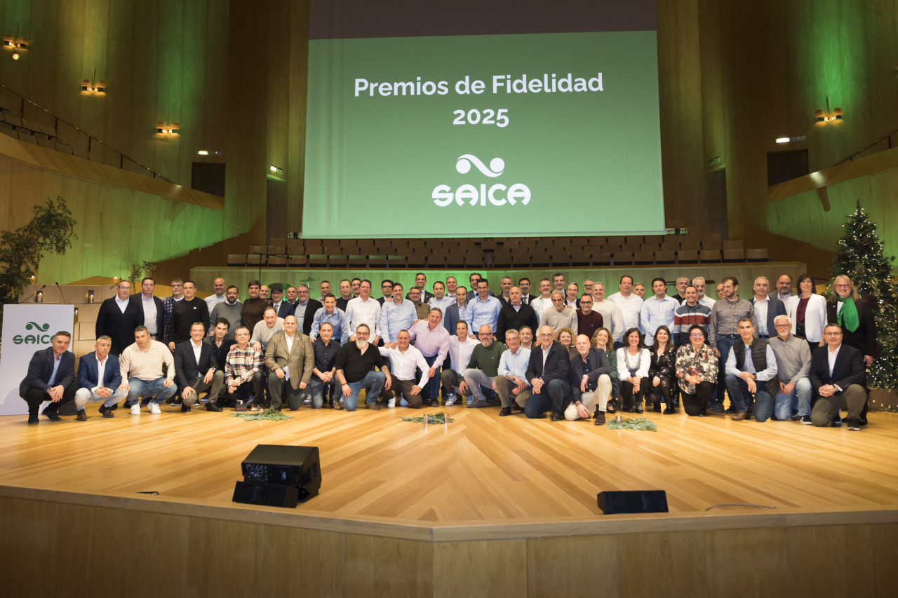 El Grupo Saica reconoce la fidelidad de sus empleados en una gala entrañable